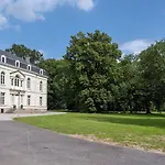 Domaine Du Beron - Chateau Et