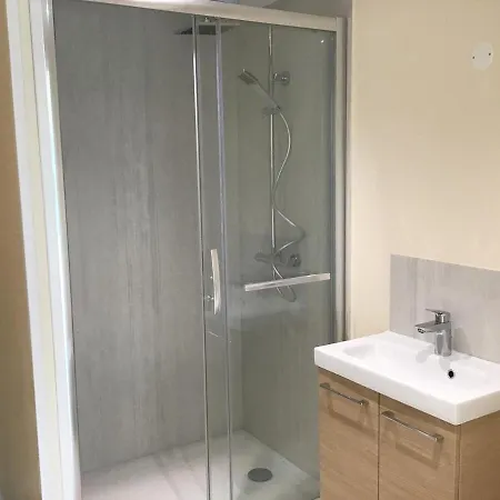 Aparthotel Clos Du Beron- Meuble De Tourisme 3*