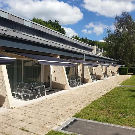 Domaine Du Beron - Chateau Et Apart Otel