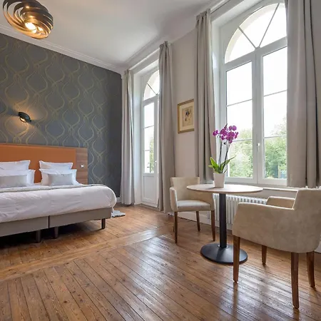 Apart Otel Domaine Du Beron - Chateau Et 4*